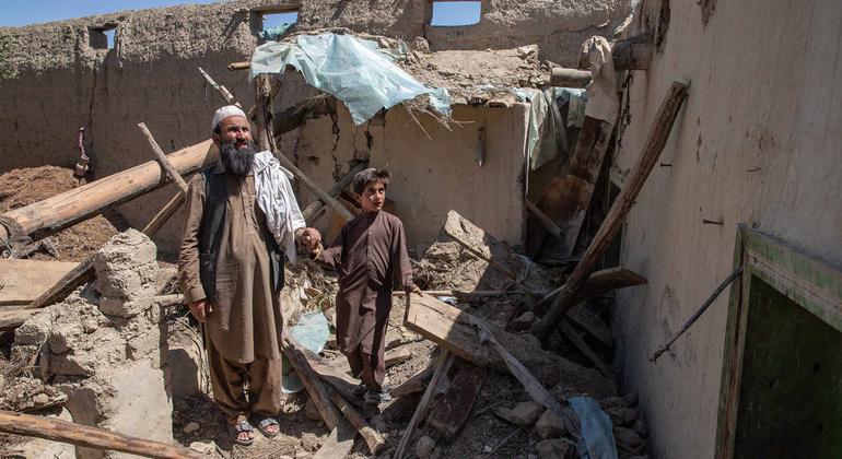 Life-saving relief continues to reach quake-hit eastern Afghanistan